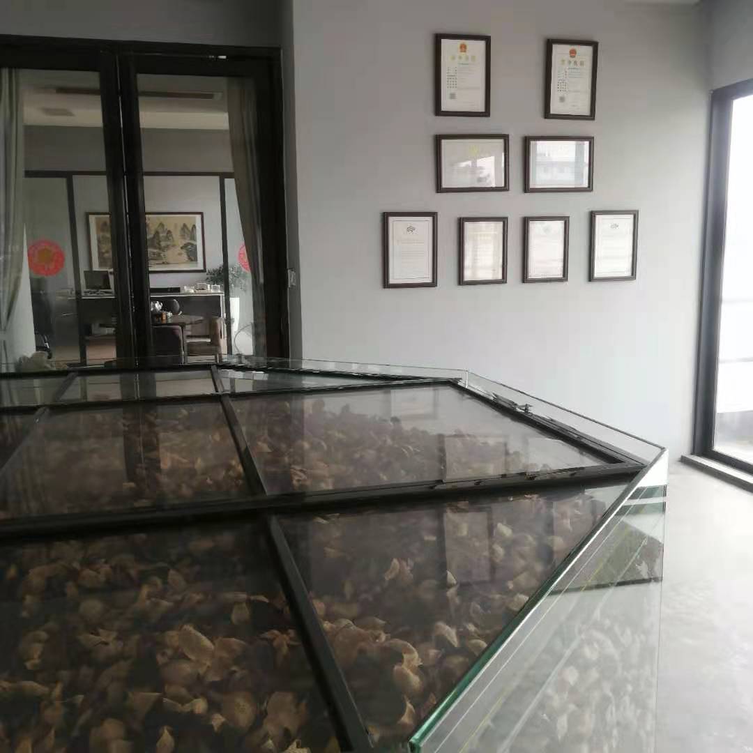 主体照片 1
